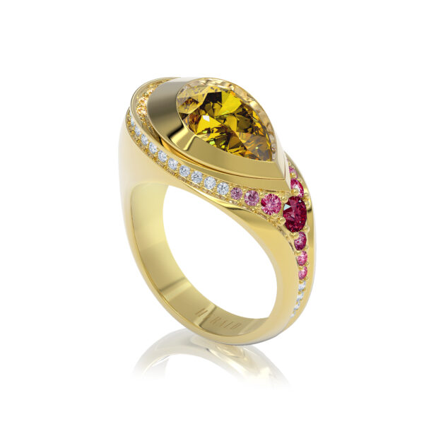 Luxury gold sapphire diamond pinky ring