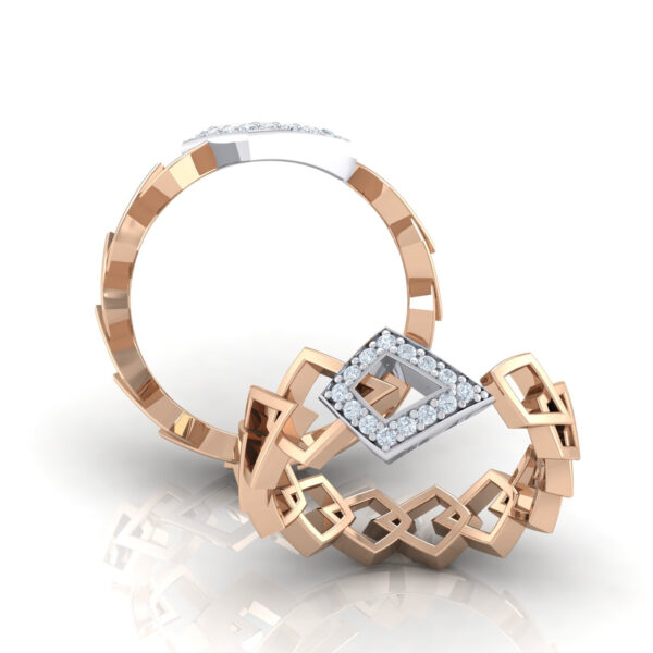 Elegant Rose Gold and Diamond Glide Ring