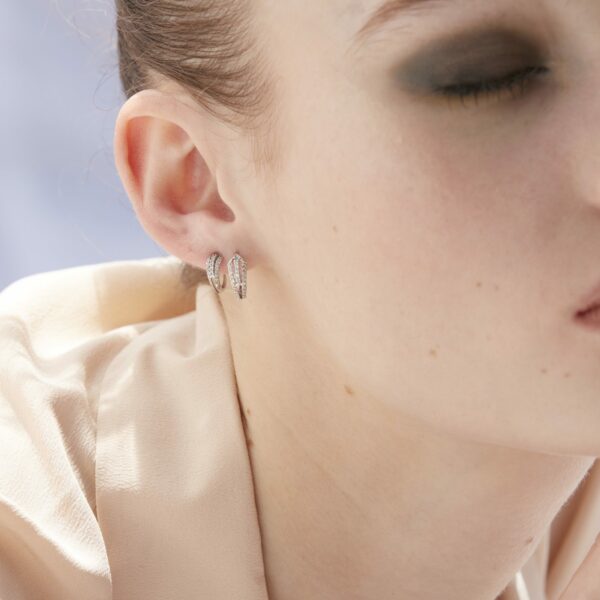 Luxury diamond sleeper earrings gold