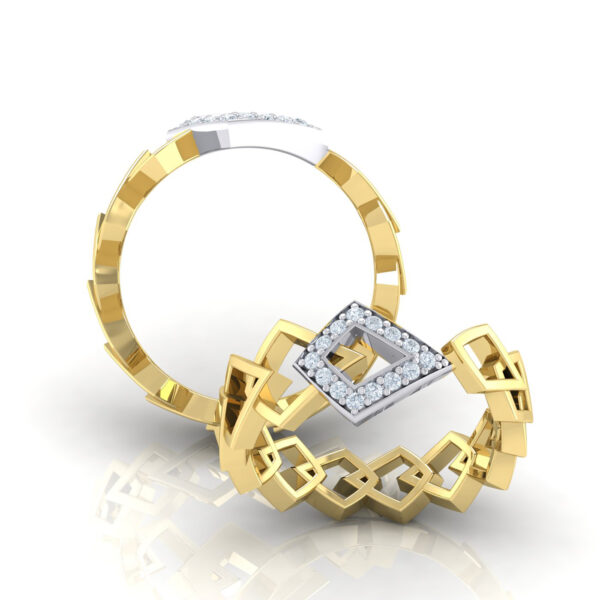 Elegant Yellow Gold and Diamond Glide Ring