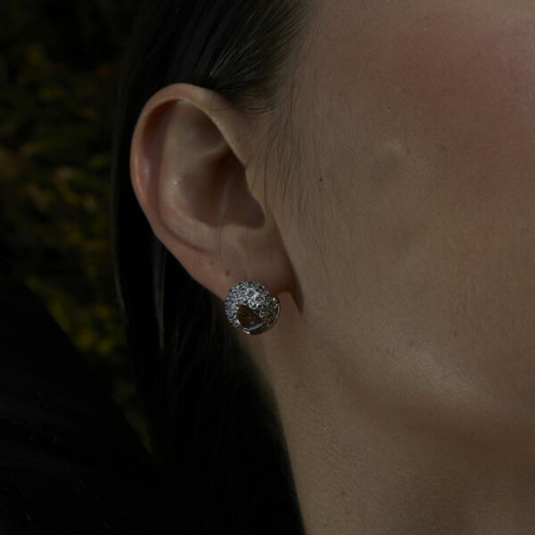 Luxury 18kt White Gold Diamond Sapphire Round bubble Stud earring