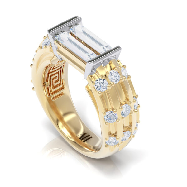 Baguette diamond 18kt gold luxury ring