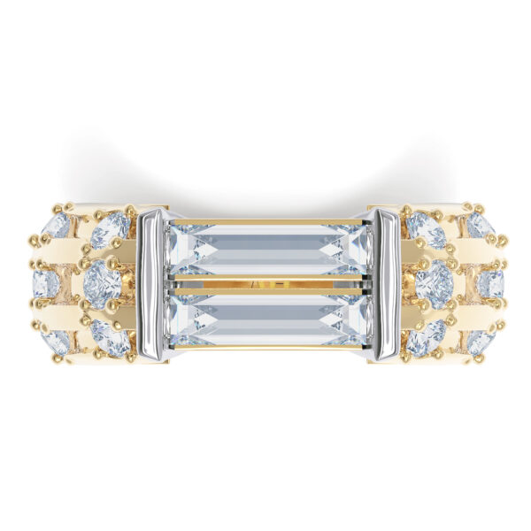 Baguette diamond 18kt gold luxury ring