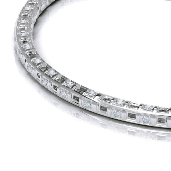 Luxury statement neck bangle neck choker evening occasion neck piece diamond 18kt white gold