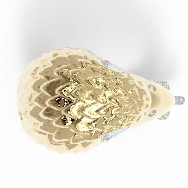 18kt gold diamond pinky ring, eagle ring, storytelling ring, luxury, gold texture