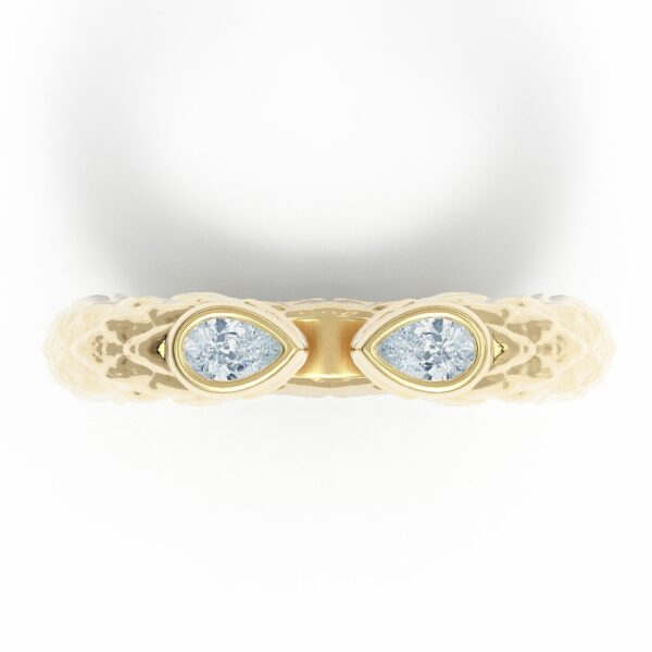 Light My Diamond Ring